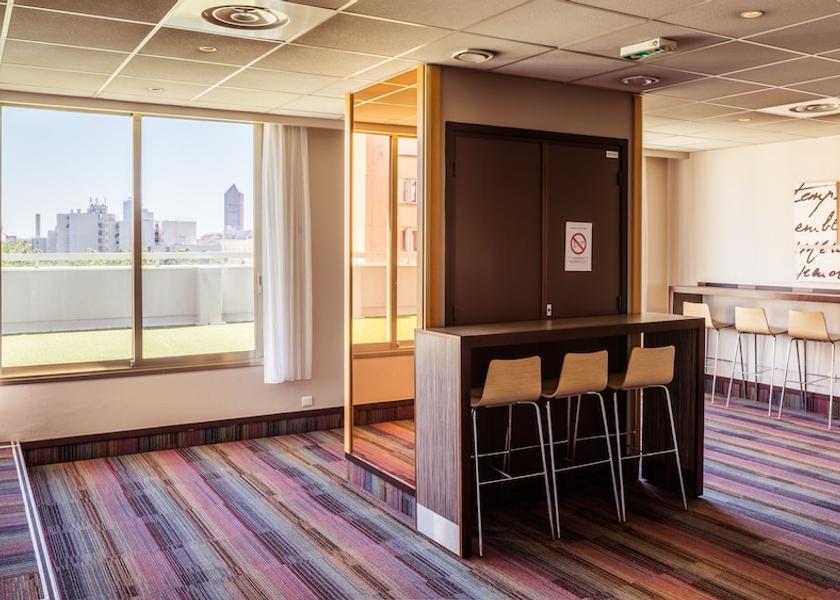 Auvergne-Rhône-Alpes Villeurbanne Meeting facility