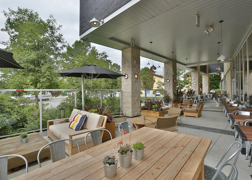 Manitoba Winnipeg Terrace/patio