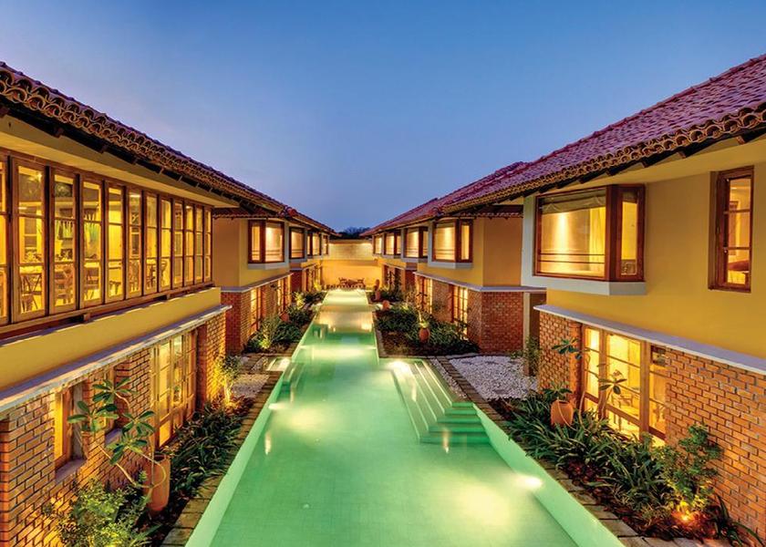 West Bengal Diamond Harbour Hotel Exterior