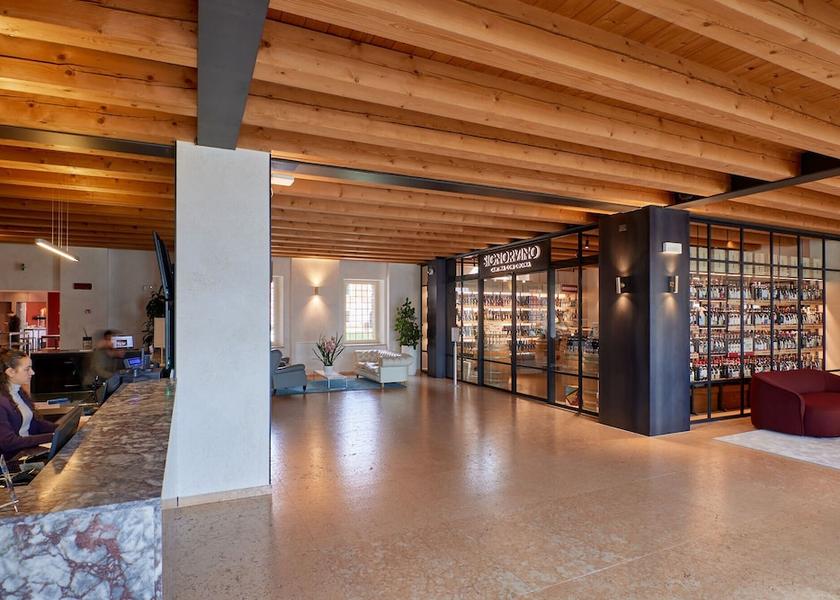 Veneto Villafranca di Verona Reception