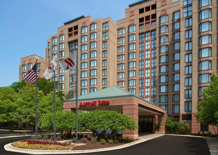 Illinois Rosemont Hotel Exterior