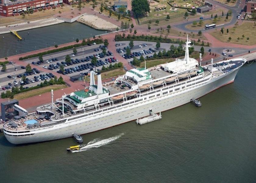 South Holland Rotterdam Entrance