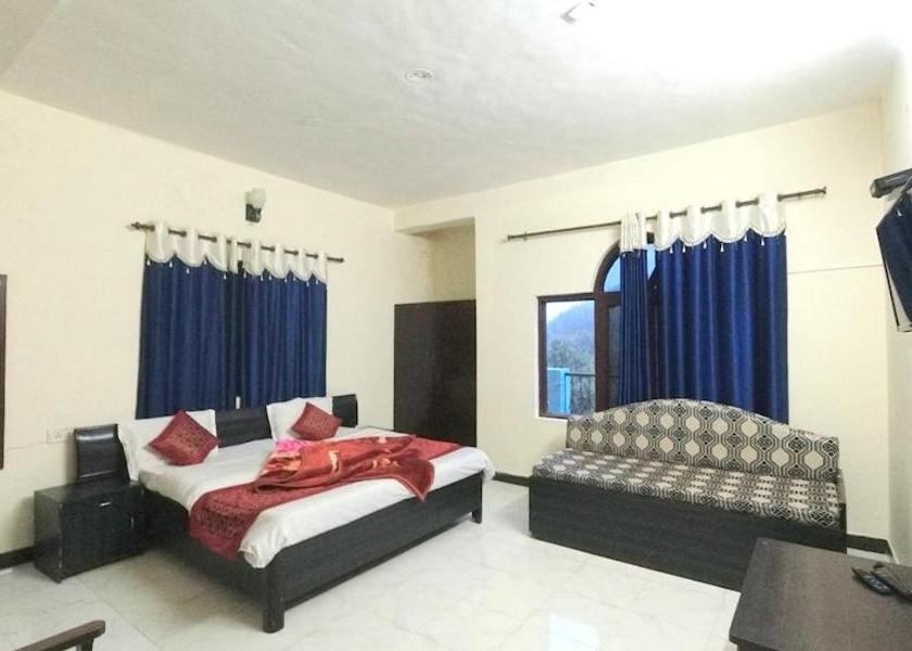 Uttarakhand Mukteshwar Deluxe Room