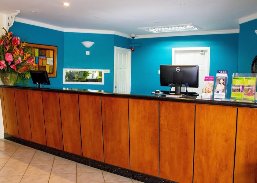  Gros Islet Lobby