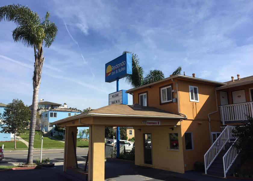 California Redondo Beach exterior view