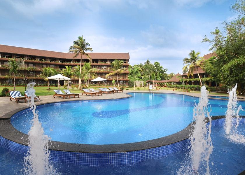 Kerala Alleppey Pool