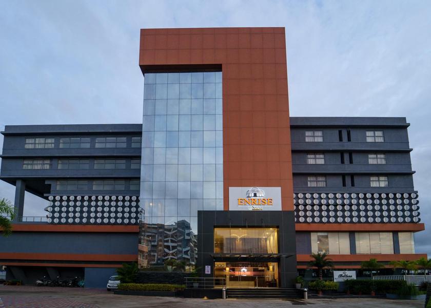 Maharashtra Pune Hotel Exterior