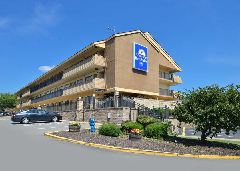 Pennsylvania Coraopolis Hotel Exterior