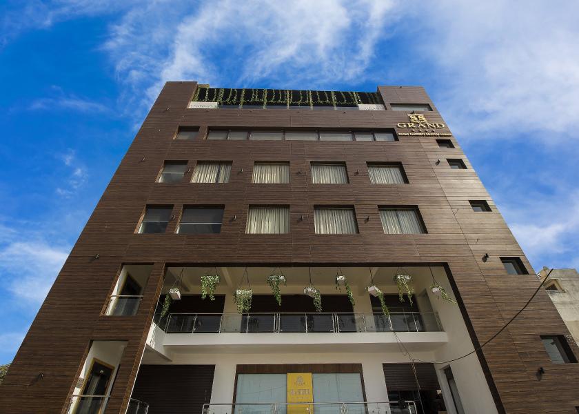 Uttar Pradesh Lucknow Hotel Exterior