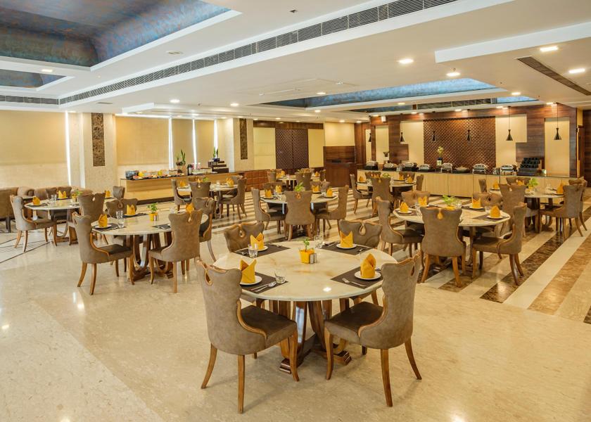 Delhi Delhi Food & Dining