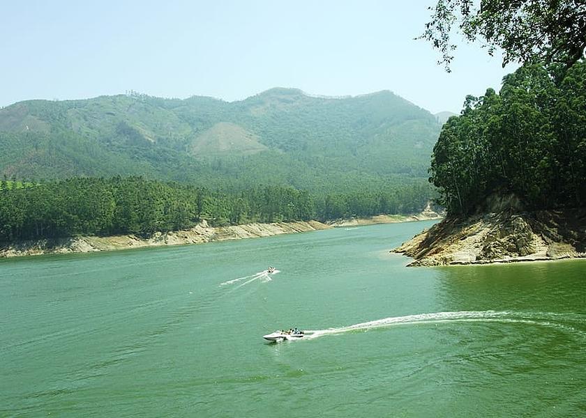 Kerala Munnar Lake