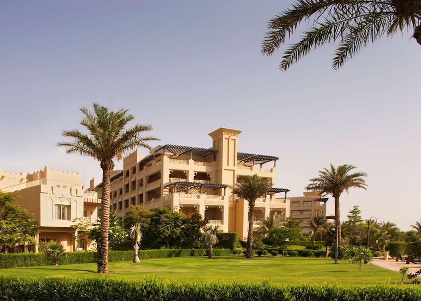  Doha Exterior Detail
