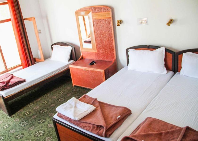 Ladakh Hunder Room