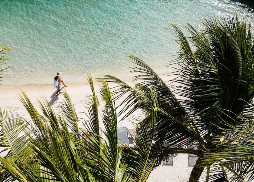  Moorea Exterior Detail