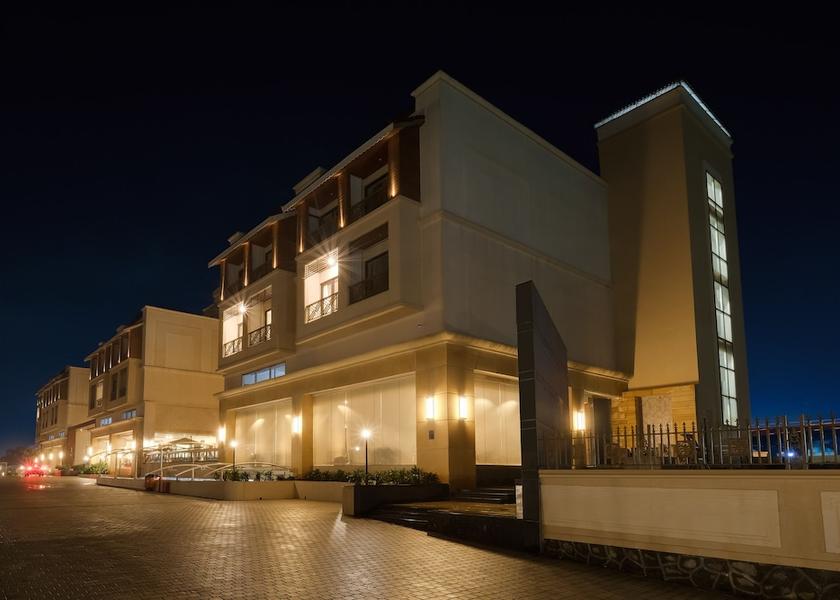 Front of property - evening/night