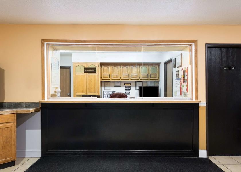 Virginia Dumfries Lobby