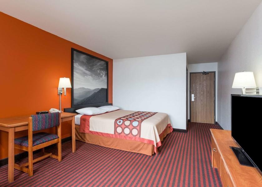 Virginia Dumfries Room