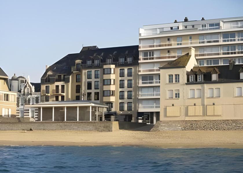 Brittany Saint-Malo exterior view