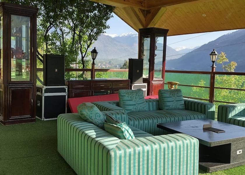 Himachal Pradesh Kullu GAzeebo
