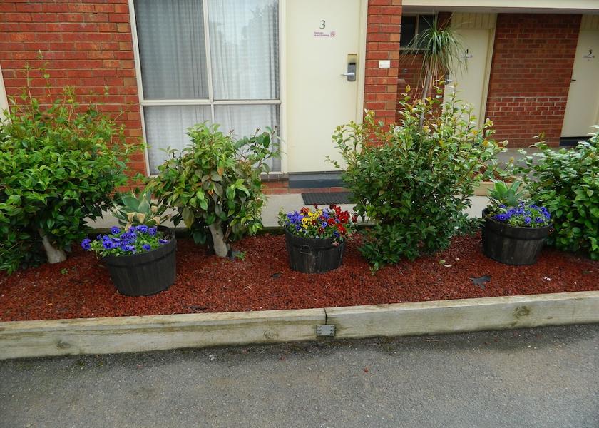 Victoria Werribee Exterior Detail