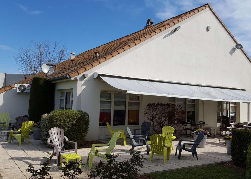 Auvergne-Rhone-Alpes Saint-Laurent-de-Mure exterior view