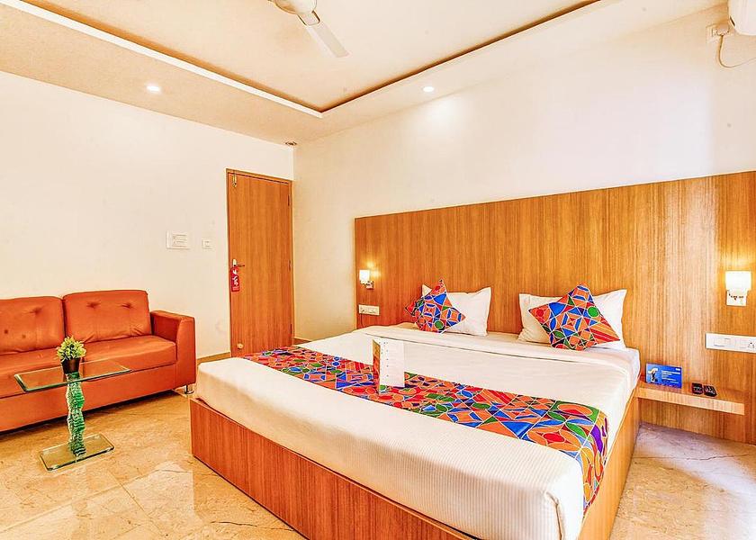 Karnataka Bangalore Deluxe Room