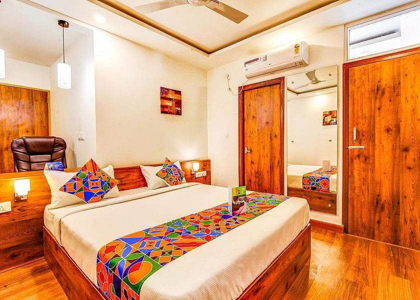 Karnataka Bangalore Deluxe Room
