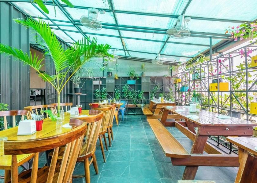 Karnataka Bangalore Dining Area