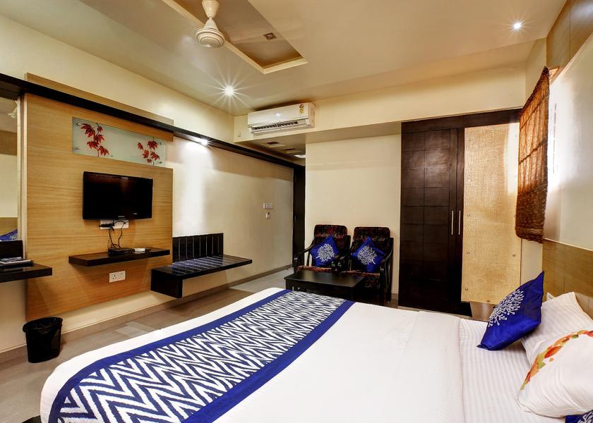Karnataka Bangalore Deluxe AC Room