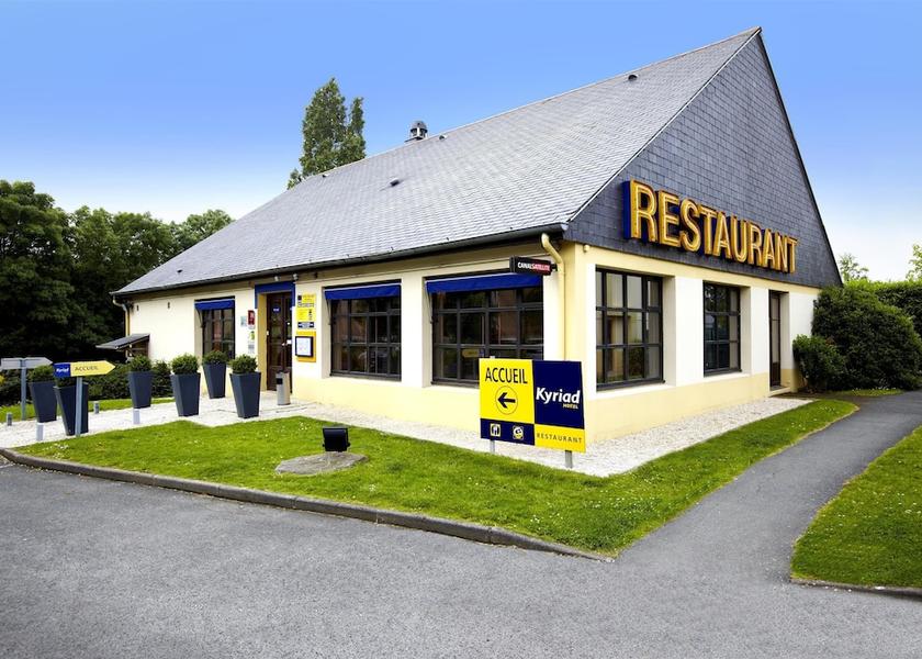 Pays de la Loire Les Ponts-de-Ce Facade