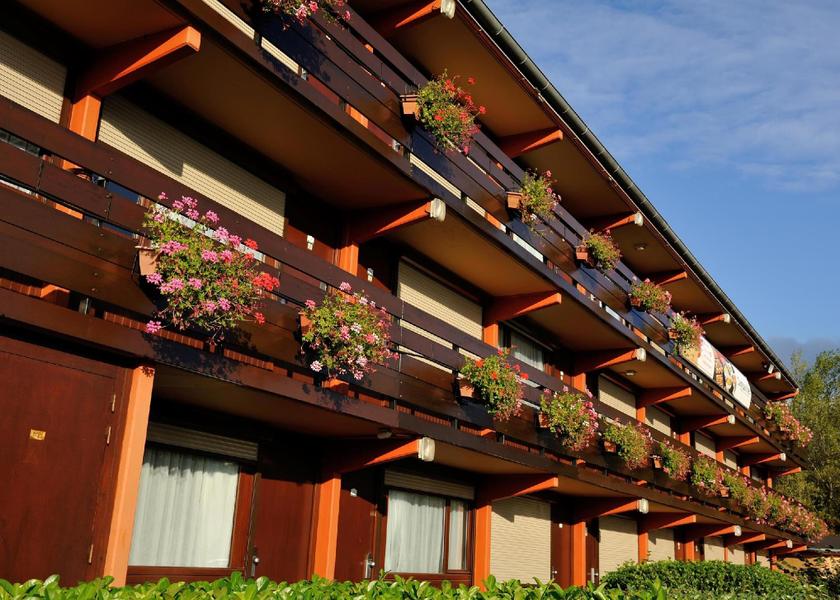 Auvergne-Rhône-Alpes Saint-Chamond exterior view