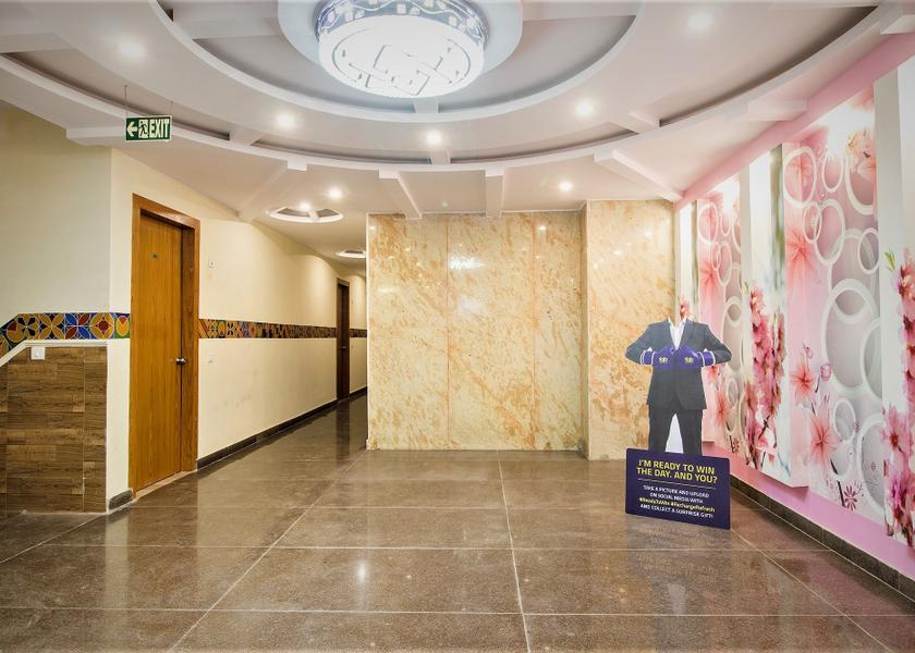 Delhi Delhi Public Areas