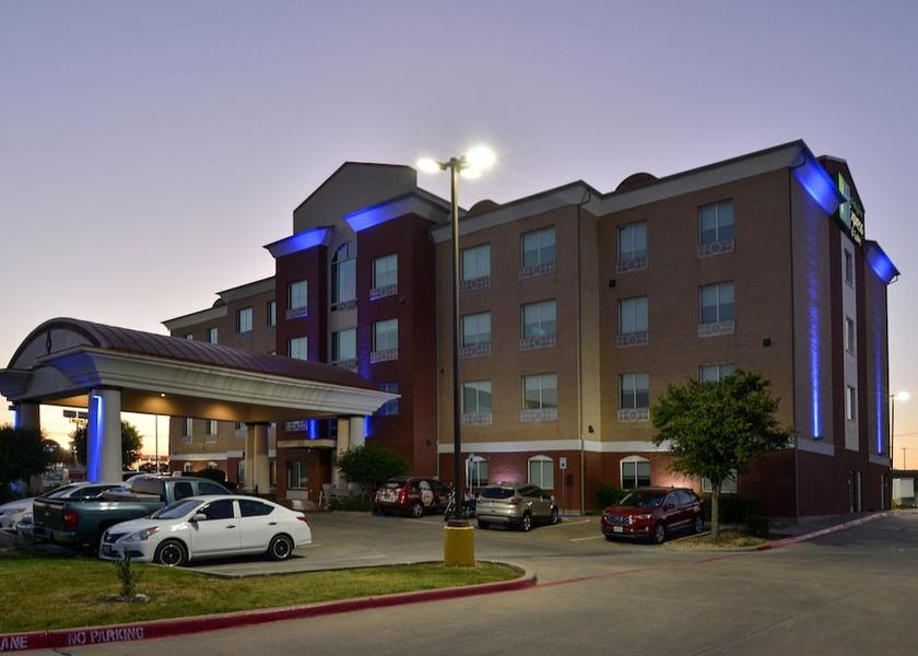 Texas Royse City Exterior Detail