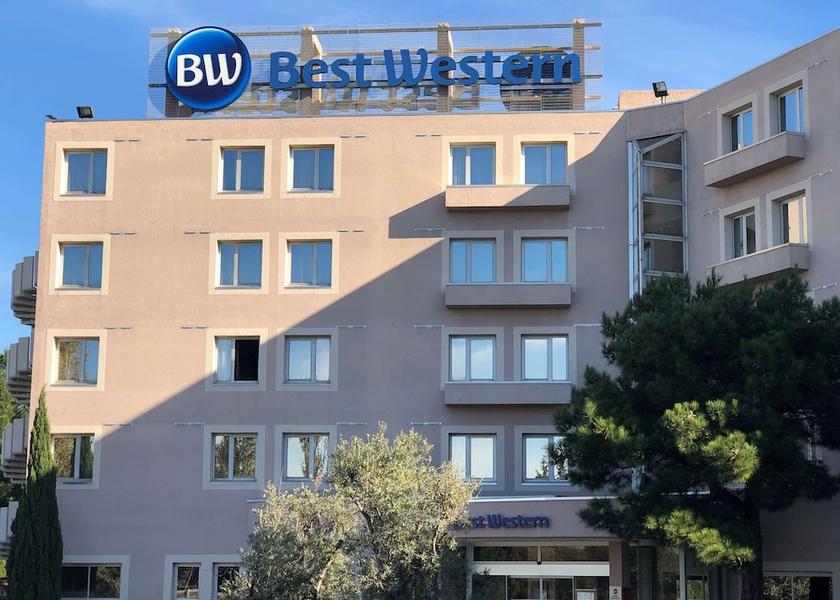 Provence - Alpes - Cote d'Azur Vitrolles Exterior