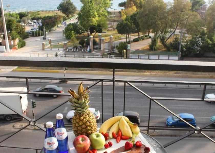 Attica Alimos Balcony/terrace