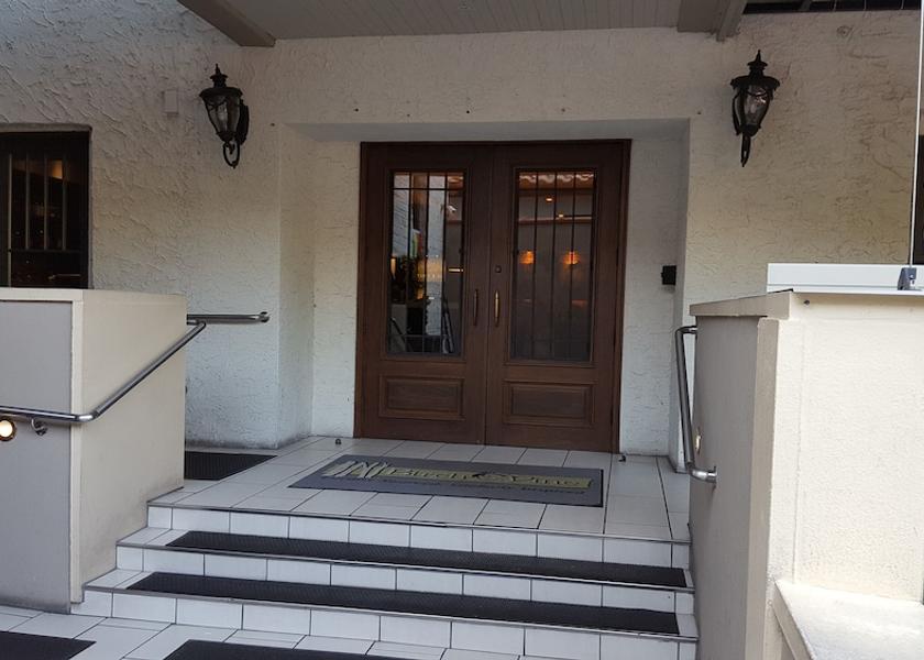 Florida St. Petersburg Property entrance