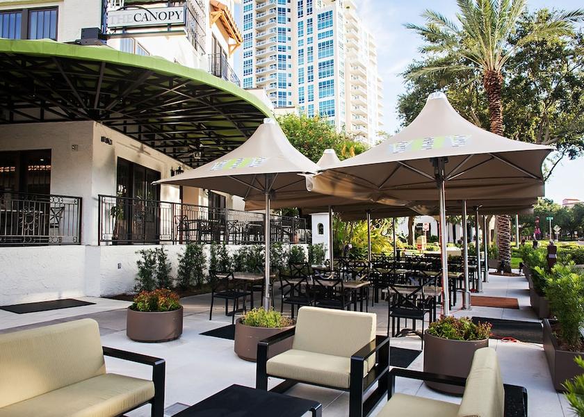 Florida St. Petersburg Terrace/patio
