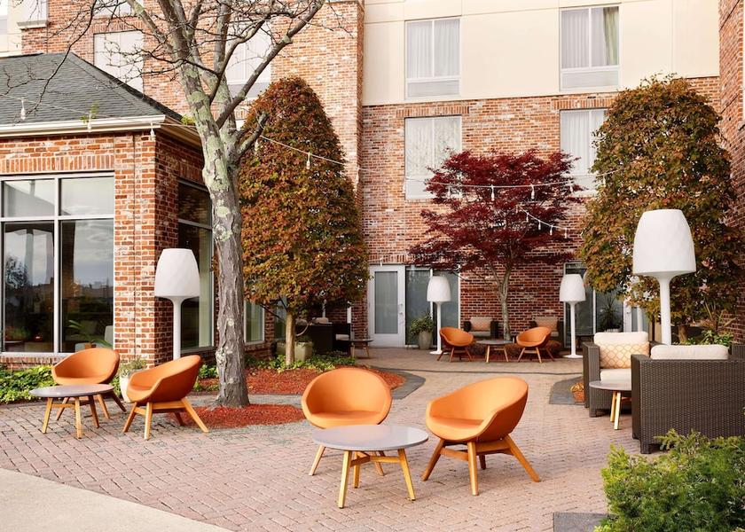 Rhode Island Warwick Terrace