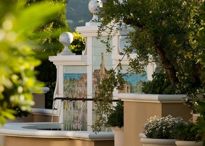 Provence-Alpes-Côte d'Azur Saint-Paul-de-Vence Fountain