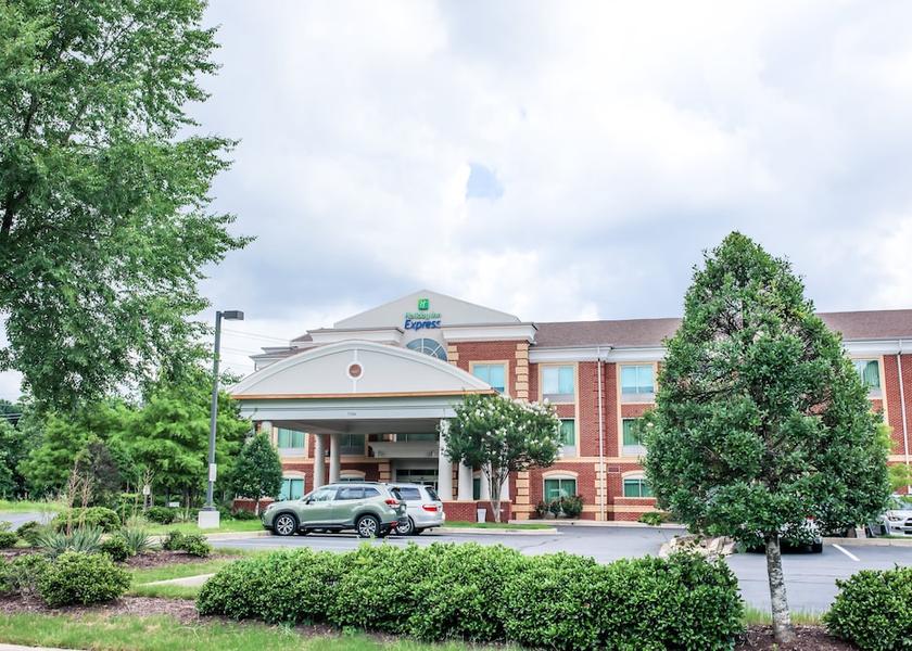 Tennessee Germantown Exterior Detail