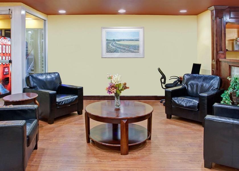 Georgia Marietta Lobby