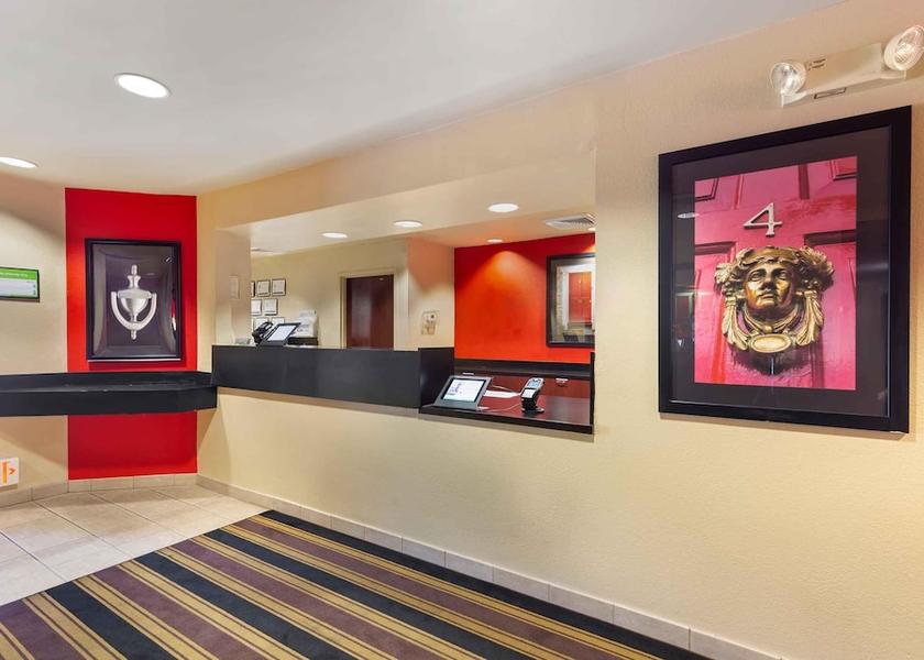 Maryland Glen Burnie Lobby