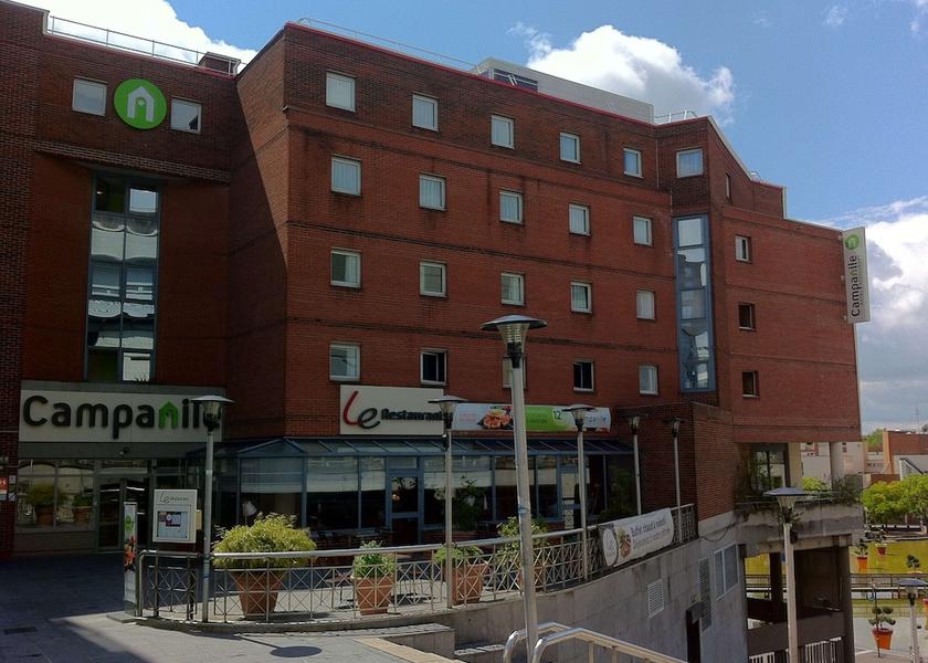 Ile-de-France Montigny-le-bretonneux Exterior Detail