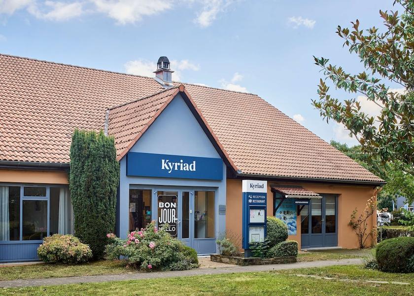 Occitanie Tarbes Exterior Detail