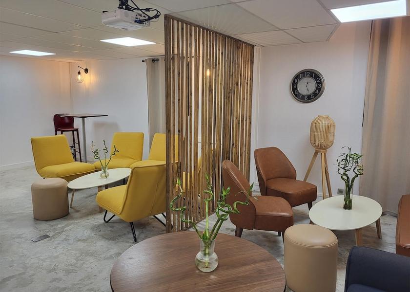 Île-de-France Villejuif Meeting facility