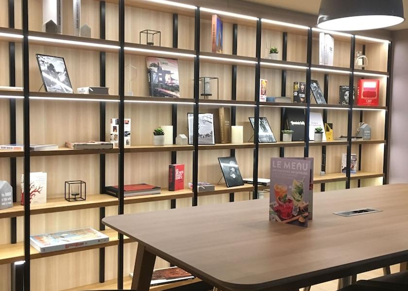 Ile-de-France Torcy Reception