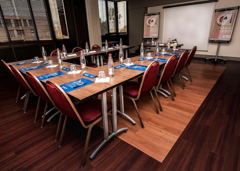 Ile-de-France Torcy Meeting facility