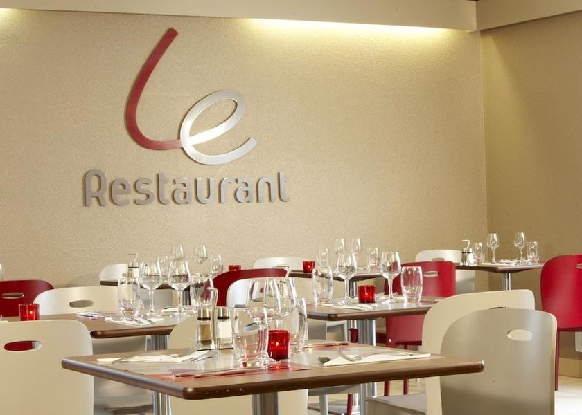Brittany Taden Restaurant