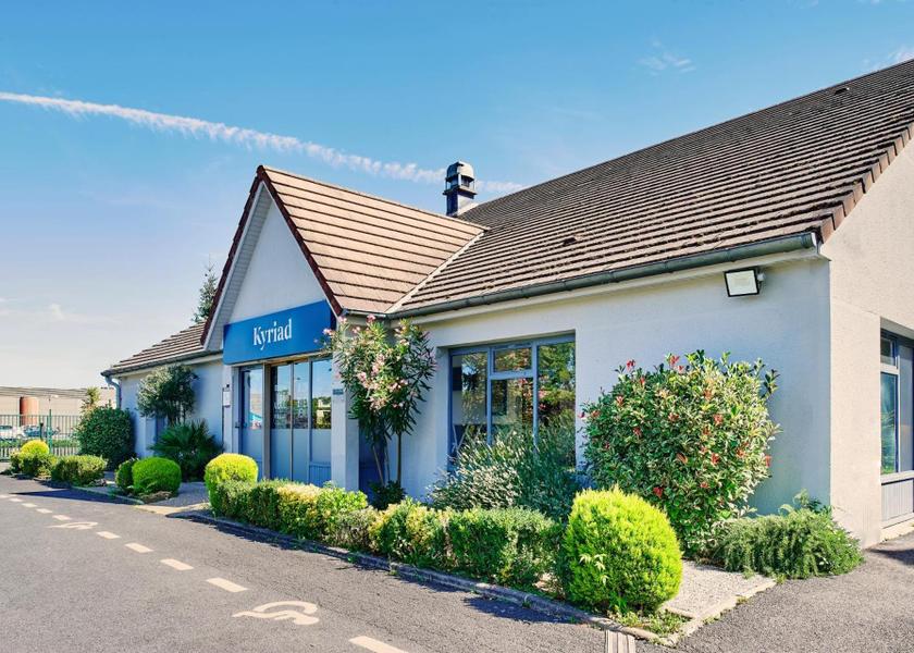 Ile-de-France Brie-Comte-Robert exterior view