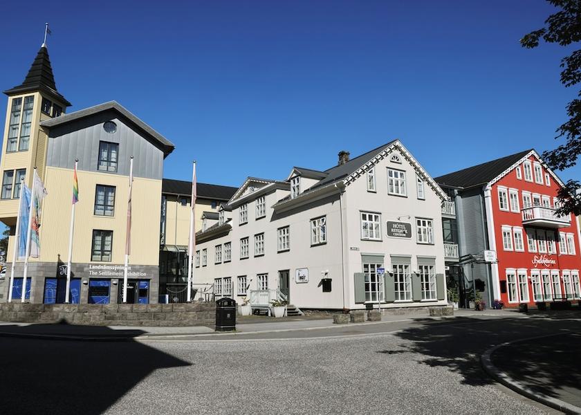 Southern Peninsula Reykjavik Facade